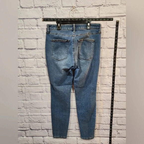 Sonoma Curvy Jegging Sz 8 - Picture 2 of 5